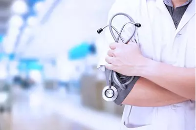 怎麼選擇輕症保障？